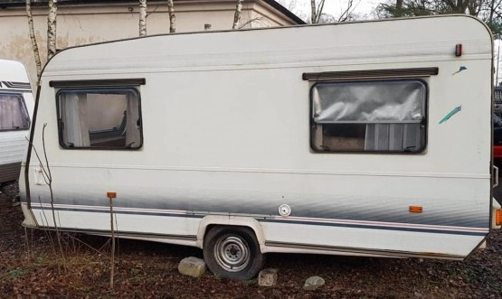                         Przyczepa Adria 430 TE - zdjęcie 4
                        