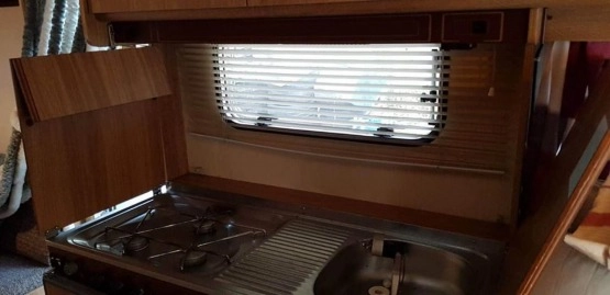                         Przyczepa Home Car Eureka 44 - zdjęcie 3
                        