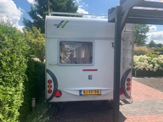                         Knaus Sport 420, 2003 r. - zdjęcie 14
                        