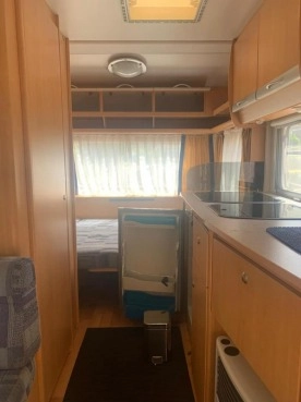                         Knaus Sport 420, 2003 r. - zdjęcie 15
                        