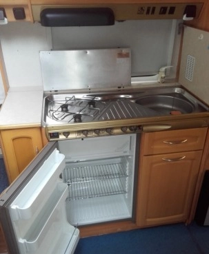                         Przyczepa Knaus Azur 550 - zdjęcie 12
                        