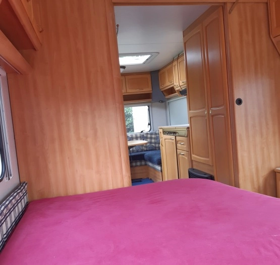                         Przyczepa Knaus Azur 550 - zdjęcie 5
                        