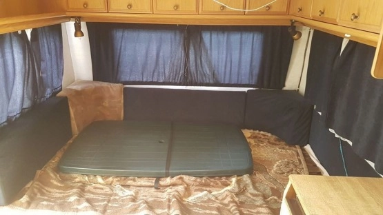                         Sprzedam przyczepę kempingową TEC, 5 osobowa, 1989 r., DCM 1170 kg - zdjęcie 11
                        