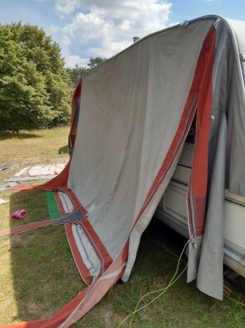                         Przedsionek do przyczepy kempingowej - zdjęcie 2
                        