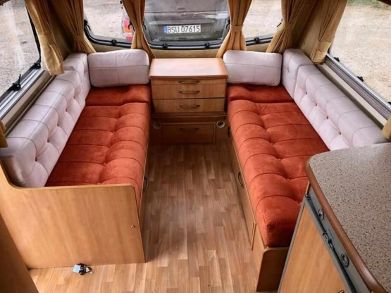                         Swift Ace Awart Northstar 2006 r., DMC 1436 kg, 5-osobowa - zdjęcie 11
                        