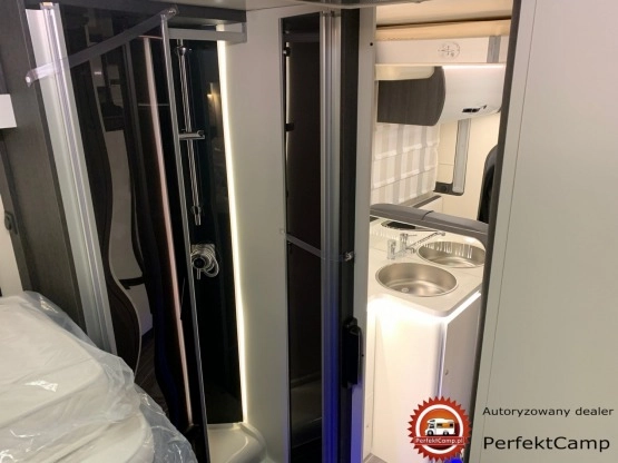                         CI MAGIS PLUS 84XT AUTOMAT 170KM NAJNOWSZY MODEL! PerfektCamp Kamper - zdjęcie 12
                        