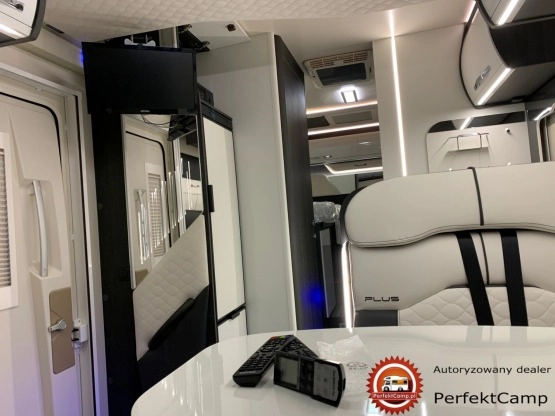                         CI MAGIS PLUS 84XT AUTOMAT 170KM NAJNOWSZY MODEL! PerfektCamp Kamper - zdjęcie 21
                        