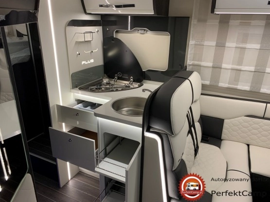                         CI MAGIS PLUS 84XT AUTOMAT 170KM NAJNOWSZY MODEL! PerfektCamp Kamper - zdjęcie 8
                        