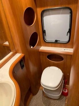                         Hobby EXCELLENT 560 WLU 2008 r. OKAZJA! - zdjęcie 11
                        