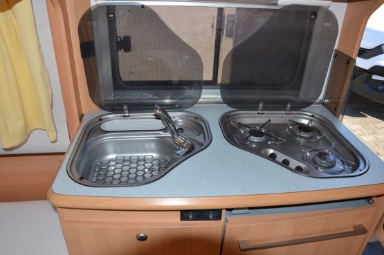                         Przyczepa TEC Tour 390, 2006 r. - zdjęcie 19
                        