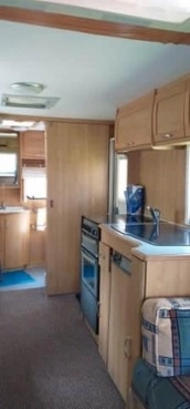                         Przyczepa kempingowa LUNAR QUASAR + namiot 2004 - zdjęcie 7
                        