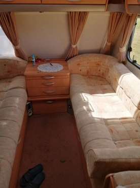                         Sprzedam przyczepę kempingowa - zdjęcie 4
                        