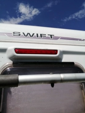                         Sprzedam przyczepę kempingowa - zdjęcie 6
                        