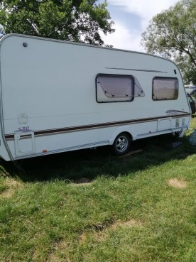                         Sprzedam przyczepę kempingowa - zdjęcie 9
                        