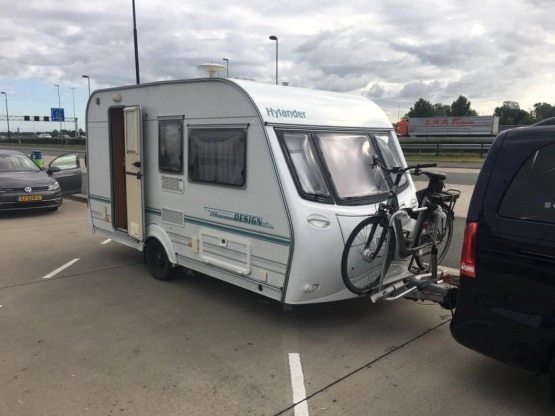                         Hylander Design 390, 1999 r. - zdjęcie 1
                        