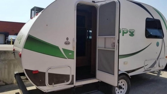                         2011 rok, Camper MPG - zdjęcie 9
                        