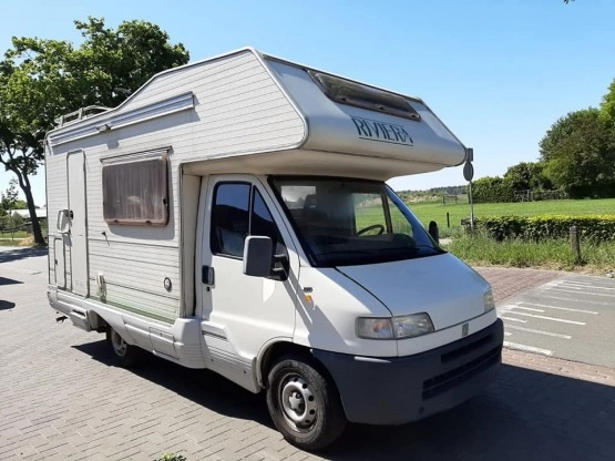                         Fiat Ducato KAMPER 2.5 TDI 1997 - zdjęcie 2
                        