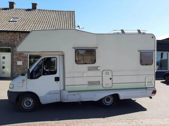                         Fiat Ducato KAMPER 2.5 TDI 1997 - zdjęcie 3
                        