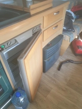                         Przyczepa Elddis Typhoon EX2000 - zdjęcie 16
                        