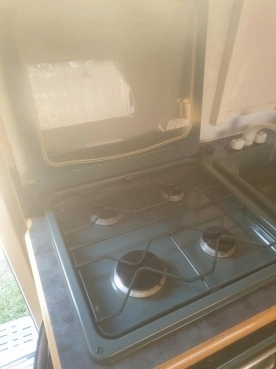                         Przyczepa Elddis Typhoon EX2000 - zdjęcie 4
                        