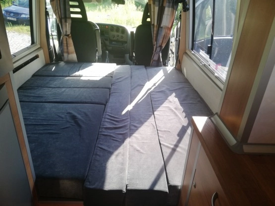                         Kamper Iveco Daily 2.3 HPT DMC 3.5t  - zdjęcie 11
                        