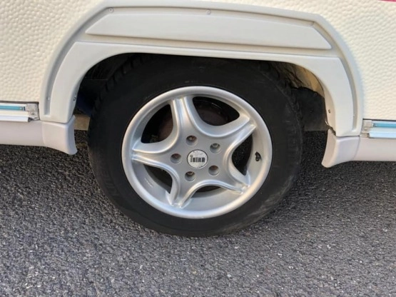                         Adria Unica 462 1100 DMC. WC, Ciepła Woda - zdjęcie 18
                        