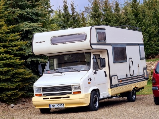                         CAMPER Fiat Ducato 2.5D KAMPER Burstner IDEALNY WERSJA ZIMOWA - zdjęcie 1
                        