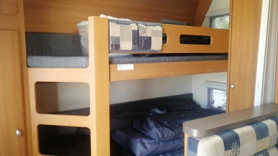                         Hobby De Luxe 560 Klima*Mover*Grzanie*Elektryczny Grill*Namiot*2009r.Full - zdjęcie 5
                        