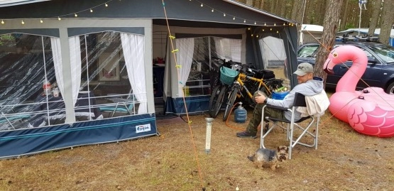                         Przyczepa Hobby Exclusive 495 UFe - zdjęcie 12
                        