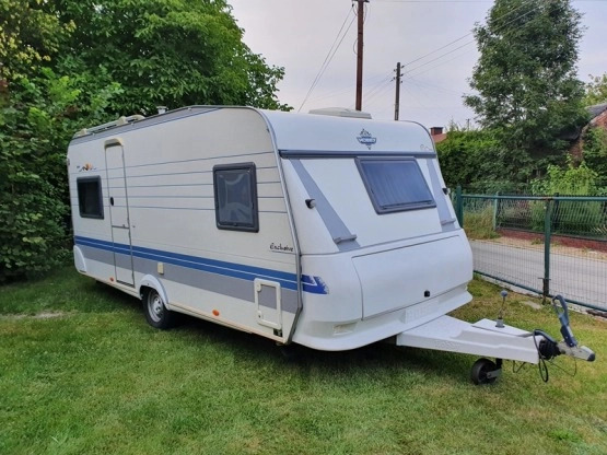                         Przyczepa Hobby Exclusive 495 UFe - zdjęcie 1
                        