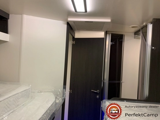                         CI MAGIS PLUS 87XT AUTOMAT 170KM NAJNOWSZY MODEL! PerfektCamp Kamper - zdjęcie 11
                        