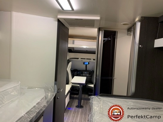                         CI MAGIS PLUS 87XT AUTOMAT 170KM NAJNOWSZY MODEL! PerfektCamp Kamper - zdjęcie 8
                        