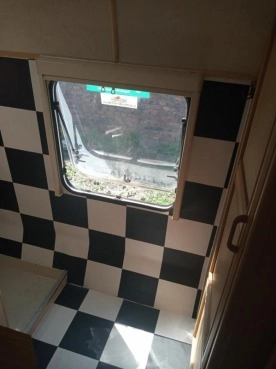                         Witam, sprzedam przyczepę Elddis Vogue 1991 r. - zdjęcie 6
                        