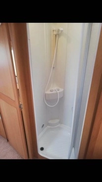                         Przyczepa kempingowa COMPASS CORONA + Motomover + Przedsionek - zdjęcie 3
                        