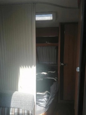                         Przyczepa kempingowa HOBBY 400 SFE - zdjęcie 7
                        