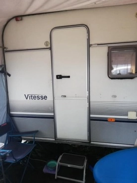                         Przyczepa kempingowa Beyerland Vitesse - zdjęcie 10
                        