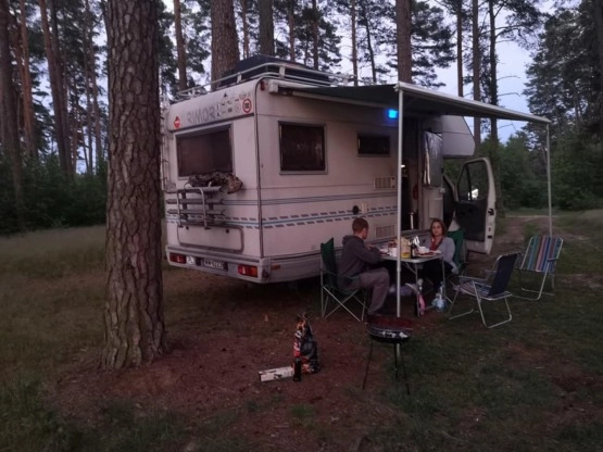                         Kamper Ford Transit 2.5 Diesel 96 rok - zdjęcie 8
                        