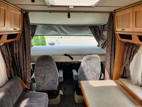                         Piękny duży Fiat Ducato Hymer '94 - zdjęcie 4
                        