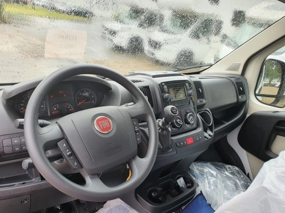                         Challenger V114 Vany (Ducato 2.3) - zdjęcie 6
                        