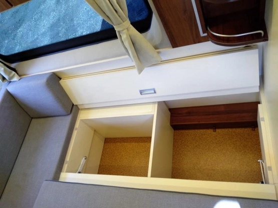                         Kamper Fiat Ducato L2H2 - zdjęcie 3
                        