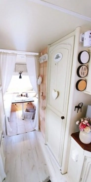                         Przyczepa Hobby Prestige 535 po kompletnej renowacji - zdjęcie 14
                        