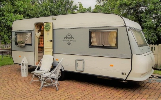                         Przyczepa Hobby Prestige 535 po kompletnej renowacji - zdjęcie 1
                        