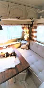                         Przyczepa Hobby Prestige 535 po kompletnej renowacji - zdjęcie 20
                        