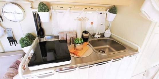                         Przyczepa Hobby Prestige 535 po kompletnej renowacji - zdjęcie 23
                        