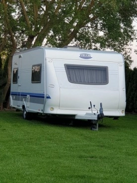                         Sprzedam Hobby 560 - zdjęcie 3
                        