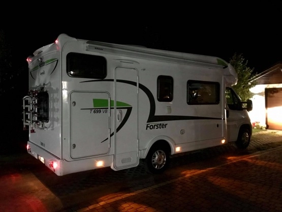                         Kamper Fiat Forster T699VB 6-cio osobowa półintegra - zdjęcie 19
                        