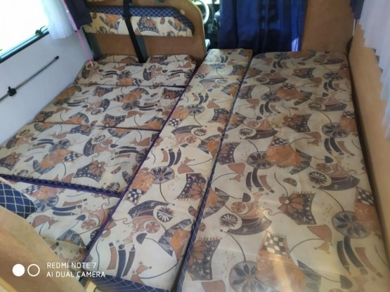                         Fiat Ducato Burstner 2,8 idtd 1999 rok. Podwójna klima! Wersja zimowa! - zdjęcie 4
                        