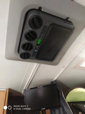                         Fiat Ducato Burstner 2,8 idtd 1999 rok. Podwójna klima! Wersja zimowa! - zdjęcie 8
                        