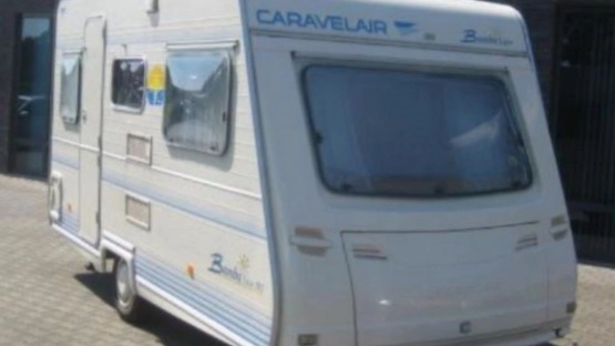                         Caravelair Bamba Luxe 395, 1998 r., waga 785 kg - zdjęcie 10
                        