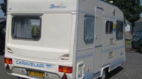                         Caravelair Bamba Luxe 395, 1998 r., waga 785 kg - zdjęcie 11
                        